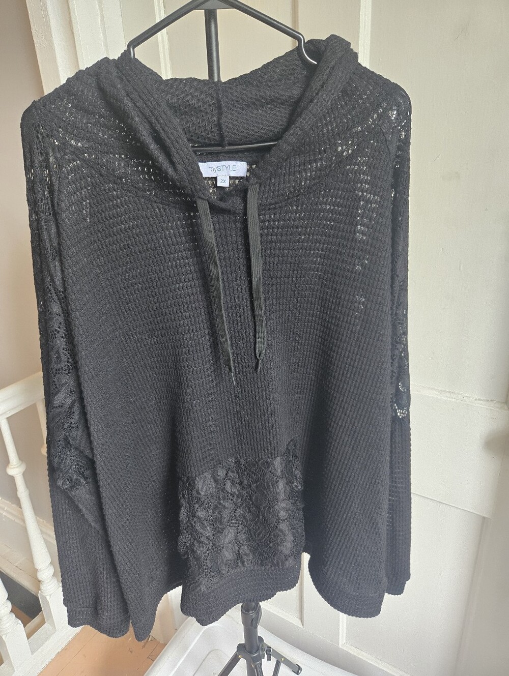 Light Beach Sweater